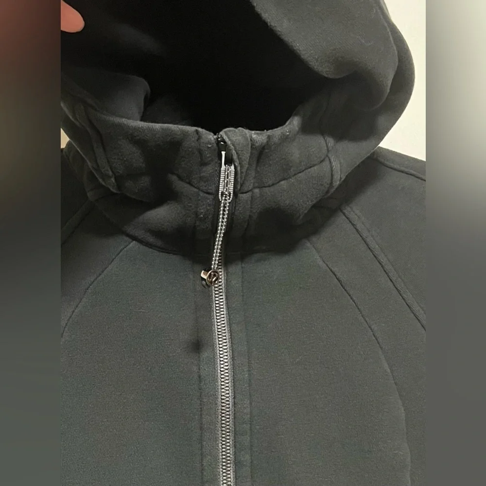 Lululemon Scuba Hoodie Light Cotton Fleece Black Cozy Yoga Post Workout Winter